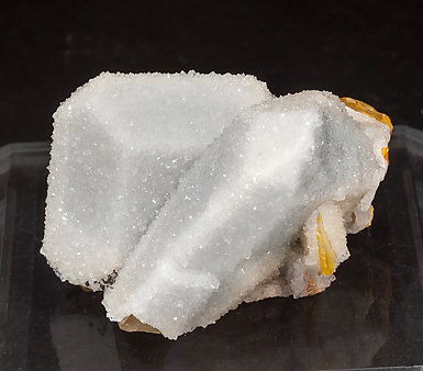 Quartz with Wulfenite. Rear