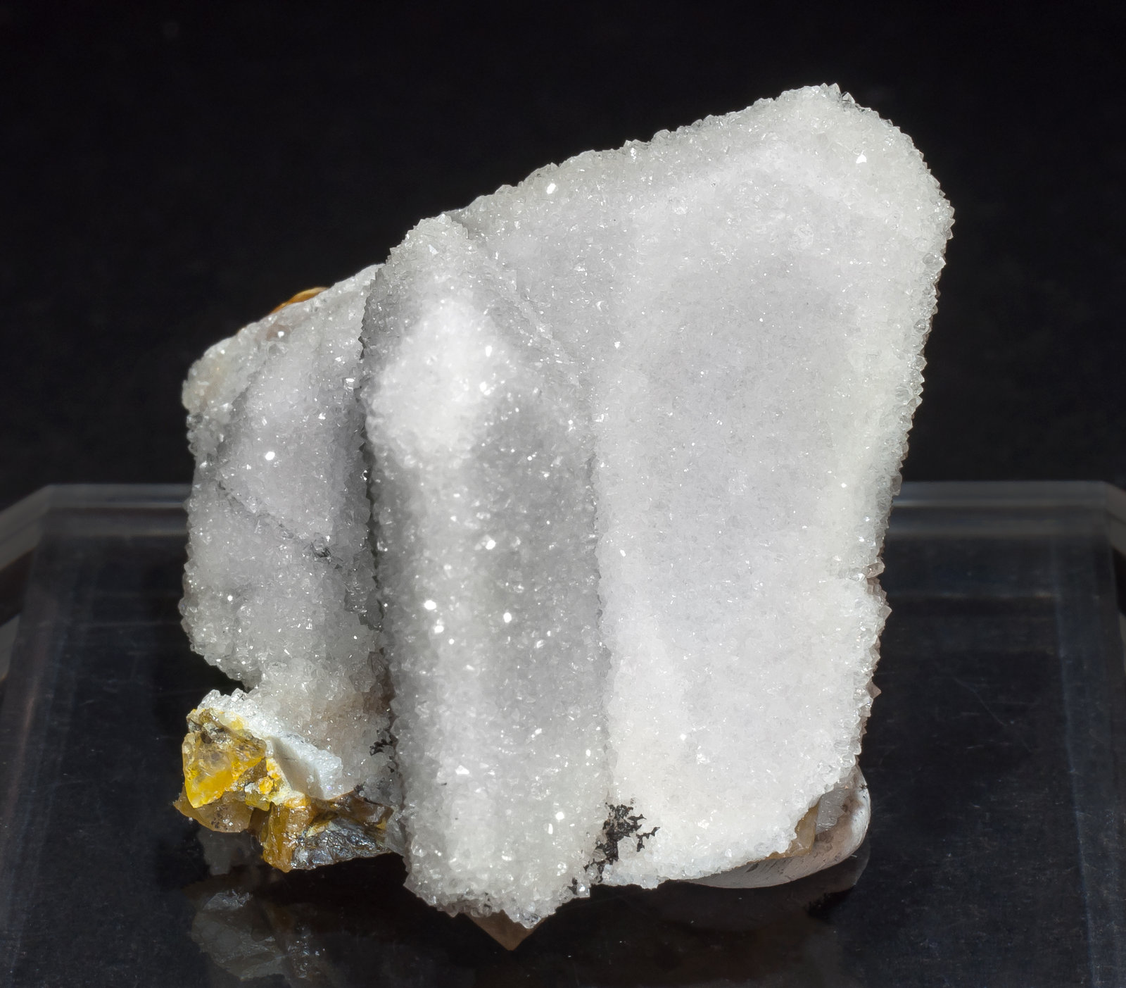 specimens/s_imagesAM4/Quartz-EF87AM4s.jpg