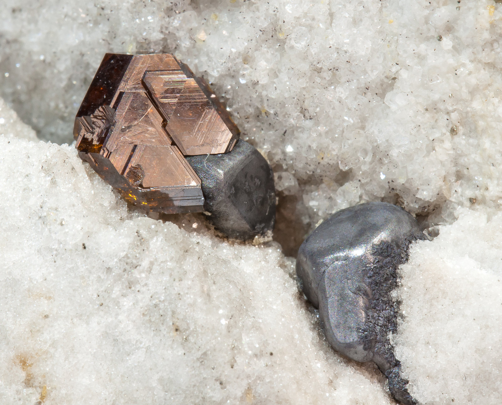 specimens/s_imagesAM4/Sphalerite-ND96AM4d2.jpg