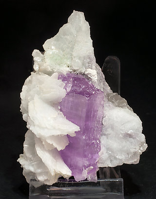 Spodumene (variety kunzite) with Albite (variety Cleavelandite). Side