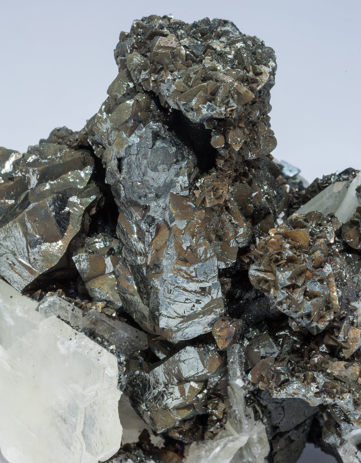 specimens/s_imagesAM4/Tennantite-TR87AM4d1.jpg