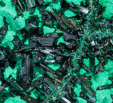 Brochantite with Malachite. 