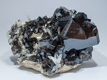 Cassiterite with Quartz. Front