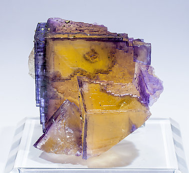 Fluorite with Calcite and Chalcopyrite. Front