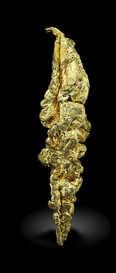 Gold (spinel twin). Rear / Photo: Joaquim Calln