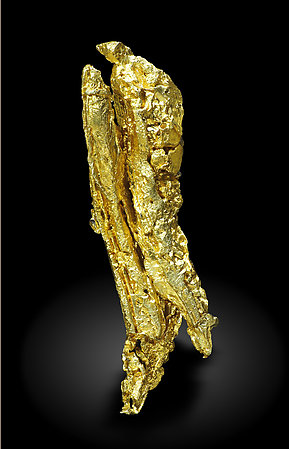 Gold (spinel twin). Rear / Photo: Joaquim Calln