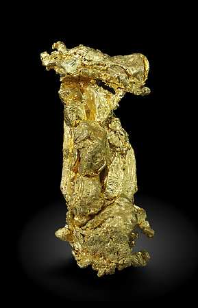 Gold (spinel twin). Front / Photo: Joaquim Calln