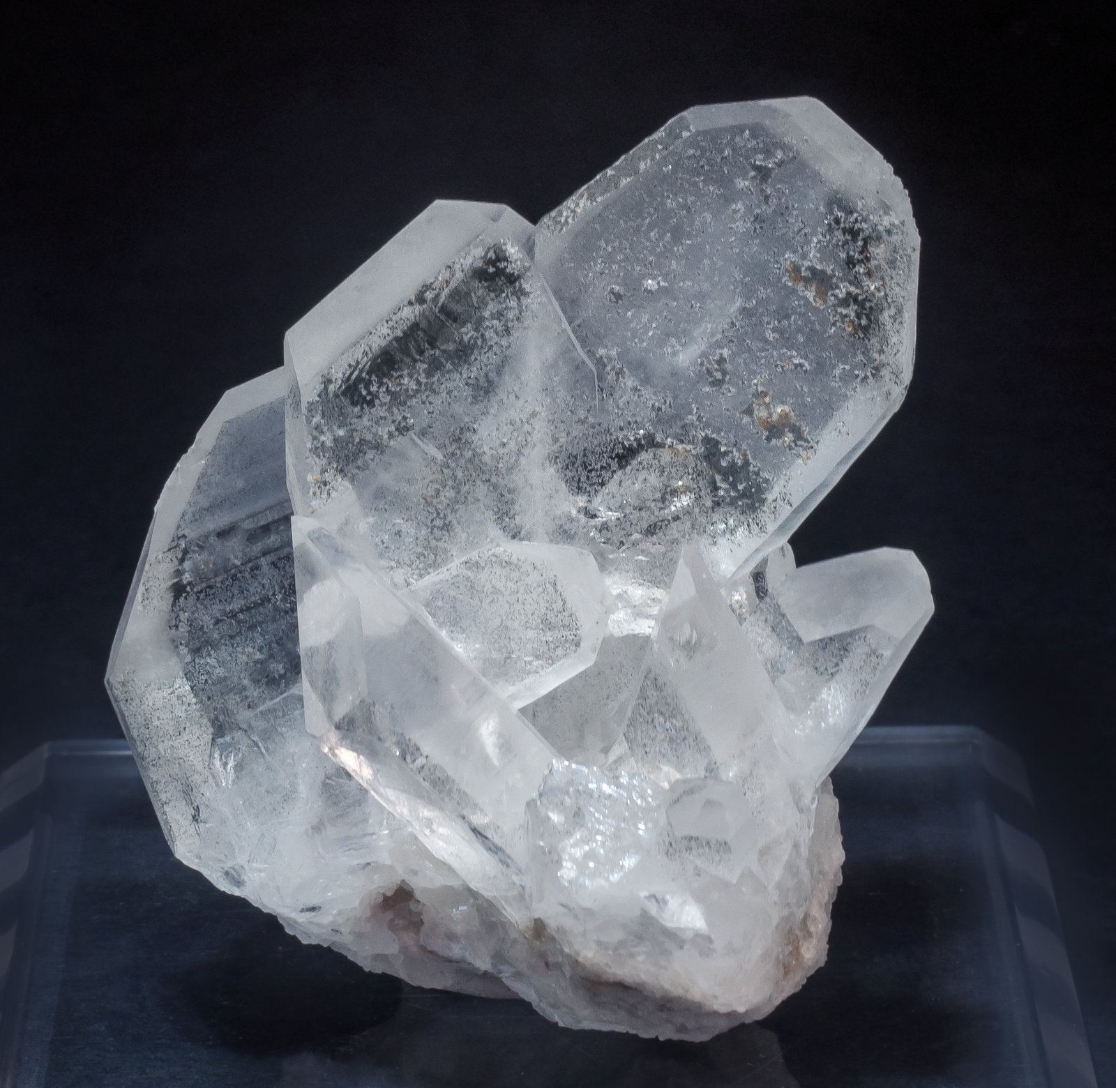 specimens/s_imagesAM5/Quartz-TH92AM5f.jpg