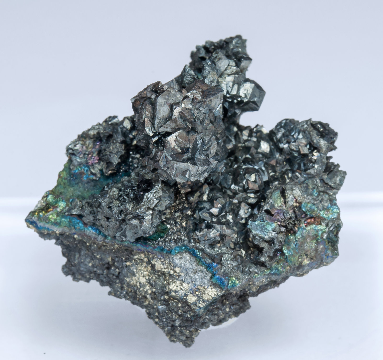 specimens/s_imagesAM5/Tennantite-Fe-NA12AM5f.jpg