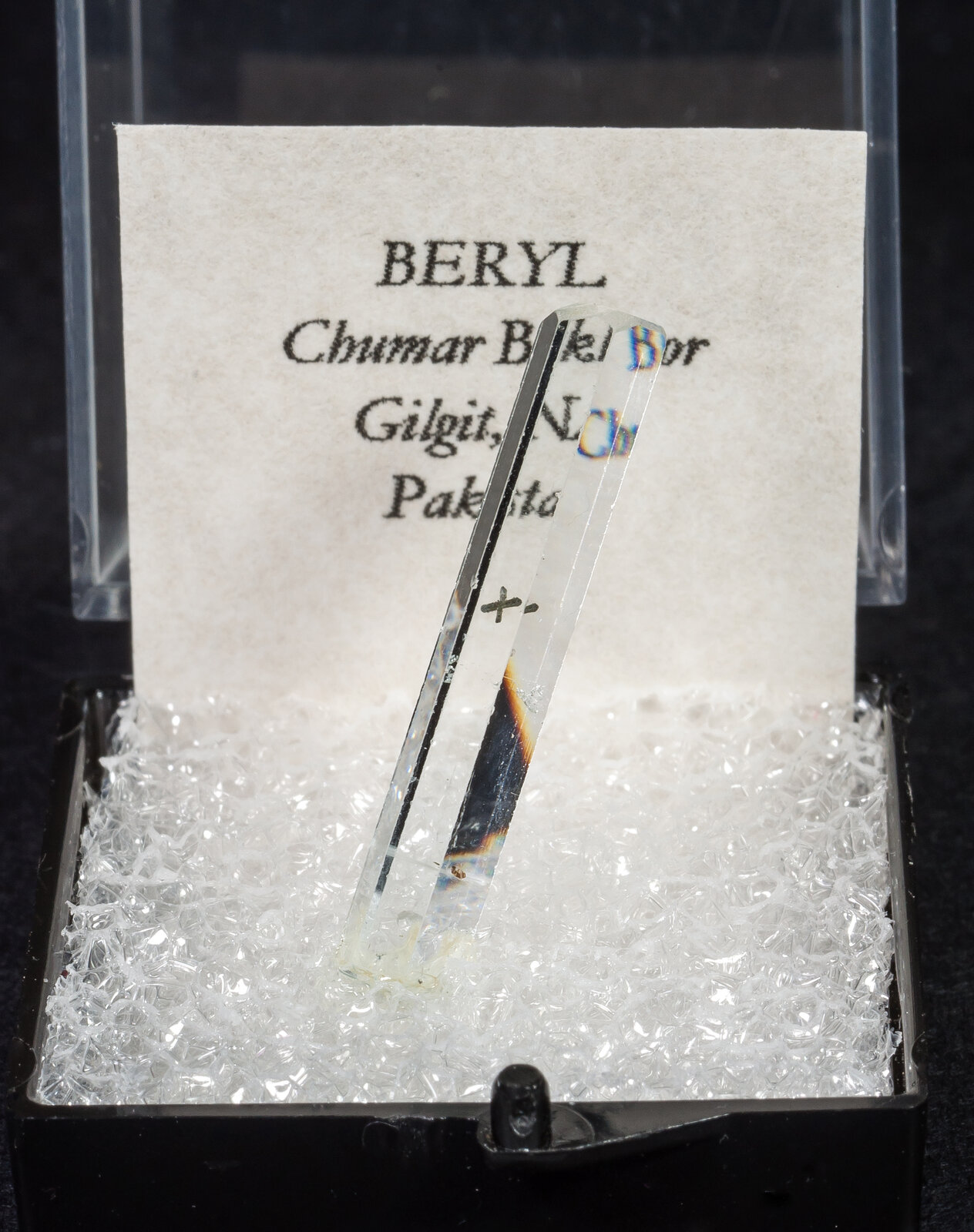 specimens/s_imagesAM6/Beryl_aquamarine-MQ46AM6f.jpg