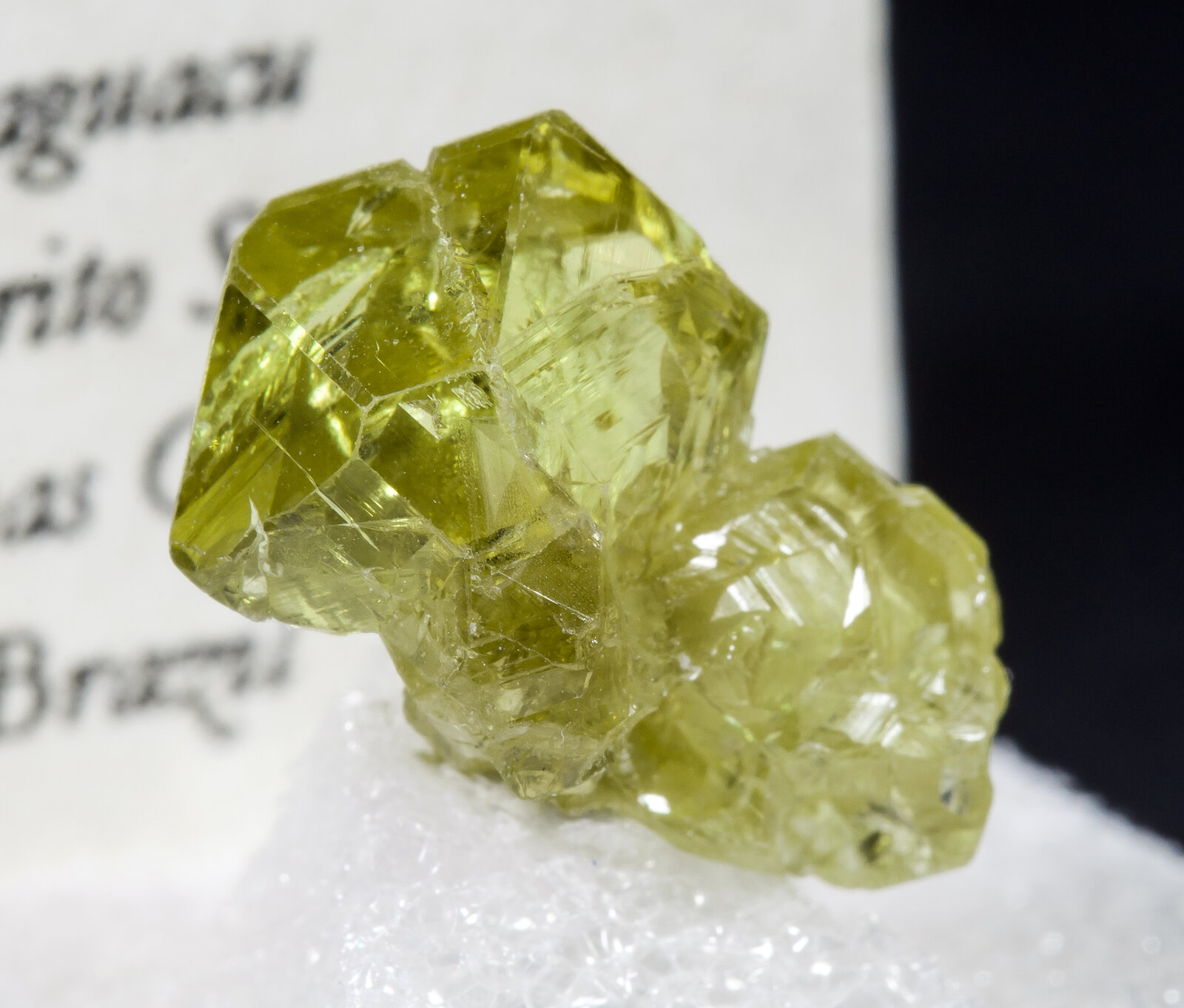 specimens/s_imagesAM6/Chrysoberyl-MM86AM6f2.jpg