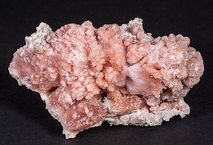 Quartz (variety rose quartz). 