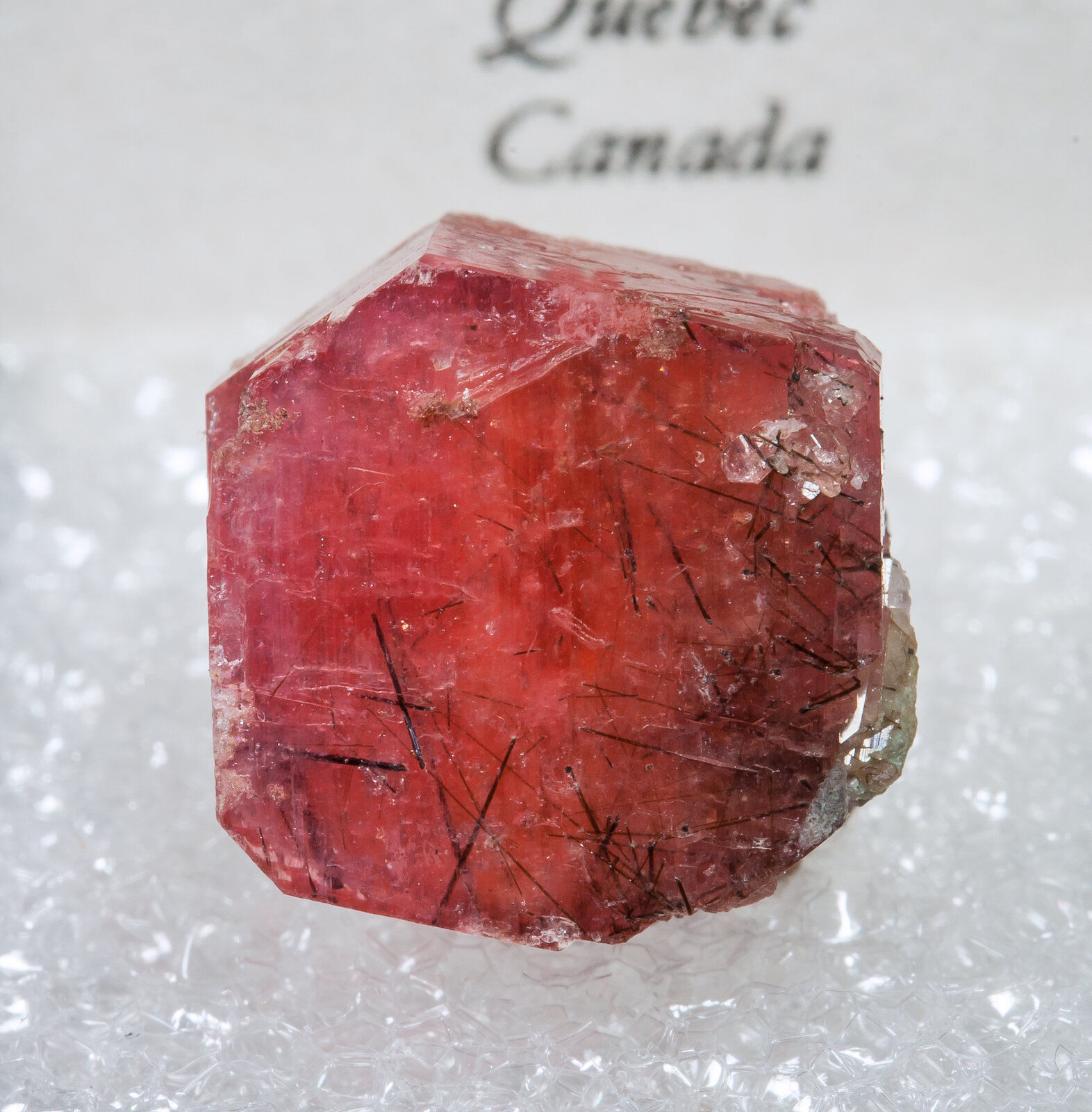 specimens/s_imagesAM8/Serandite-ME76AM8f2.jpg