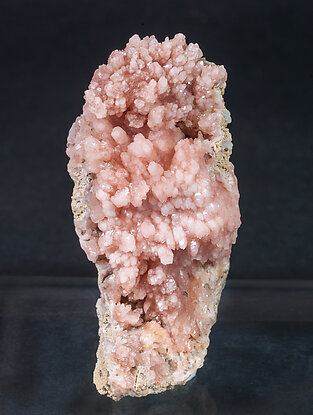 Quartz (variety rose quartz). 