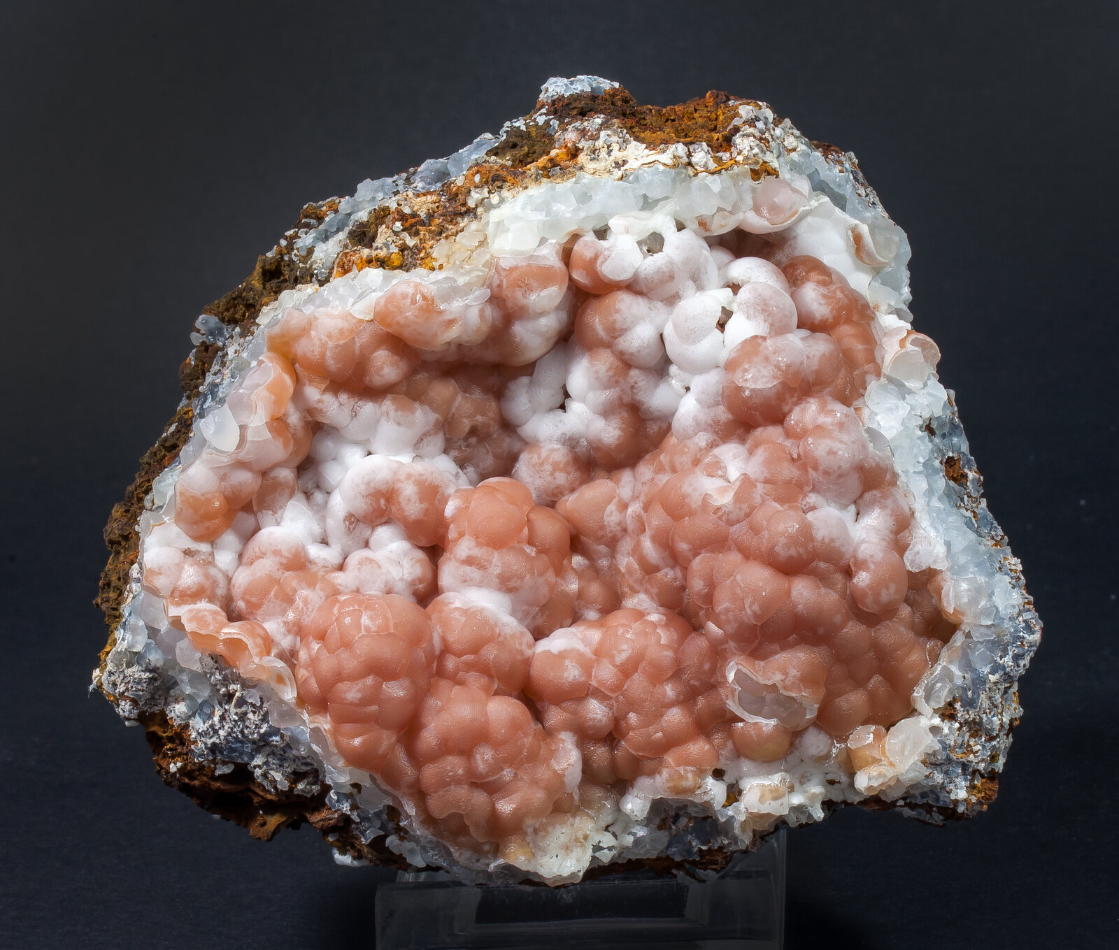 specimens/s_imagesAM9/Smithsonite-TM51AM9s.jpg