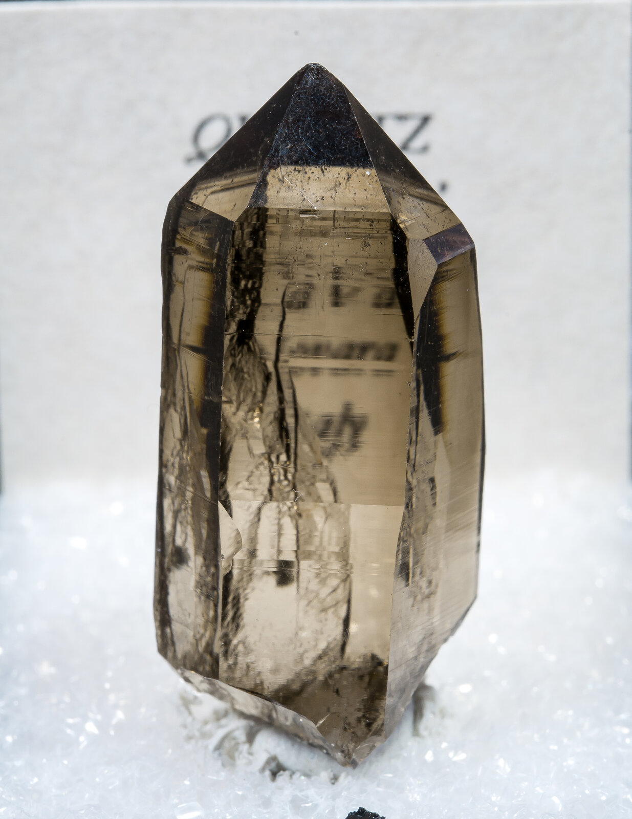 specimens/s_imagesAN0/Quartz_smoky-MG13AN0f2.jpg