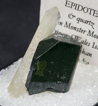 Epidote with Quartz. Side