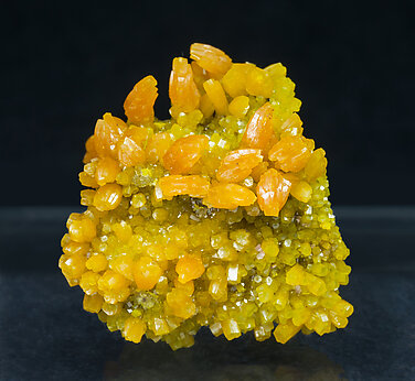 Pyromorphite. Front