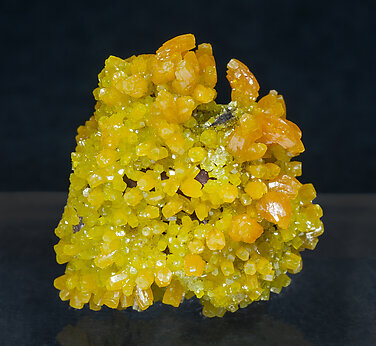 Pyromorphite. Rear