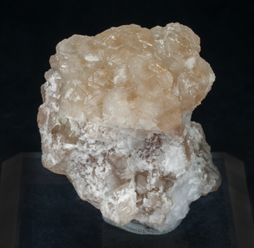 Strontianite with Calcite. Front