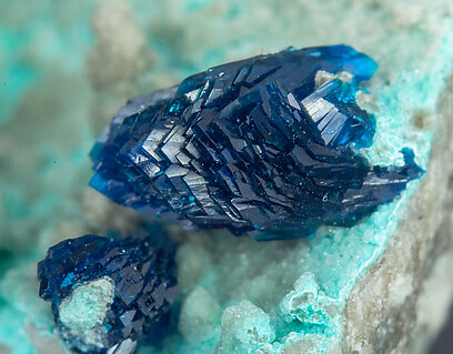 Veszelyite with Hemimorphite. 