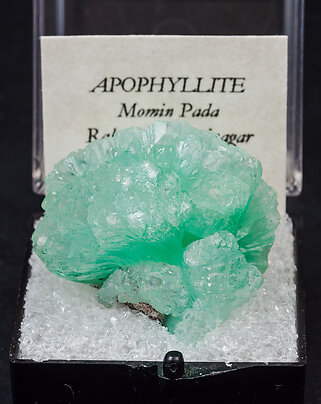 Green Apophyllite crystal FREE SHIPPING 1.8cm x 1.4cm x 1.4cm from India