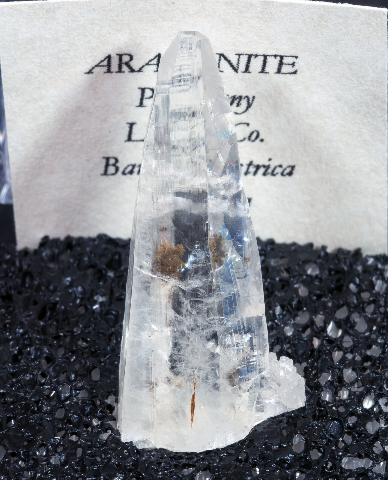specimens/s_imagesAN4/Aragonite-TFG6AN4f2.jpg