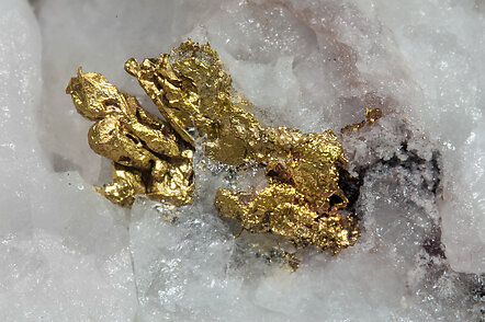 Gold on Quartz. 