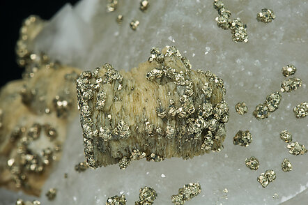 Quartz with Siderite and Pyrite. 