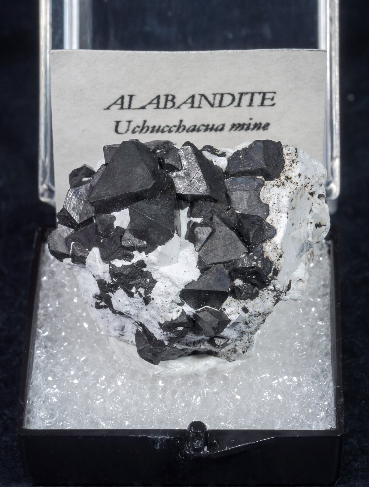 specimens/s_imagesAN6/Alabandite-TAF56AN6f1.jpg