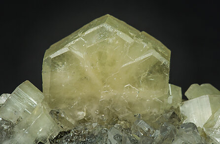 Fluorapatite on Quartz and with Muscovite. 