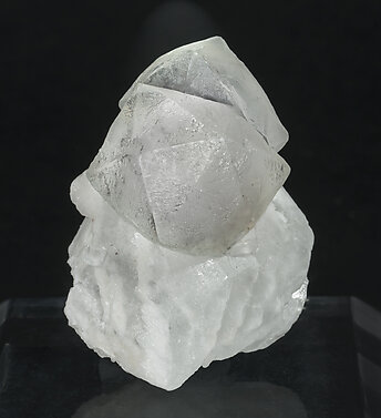 Fluorite with Baryte. 