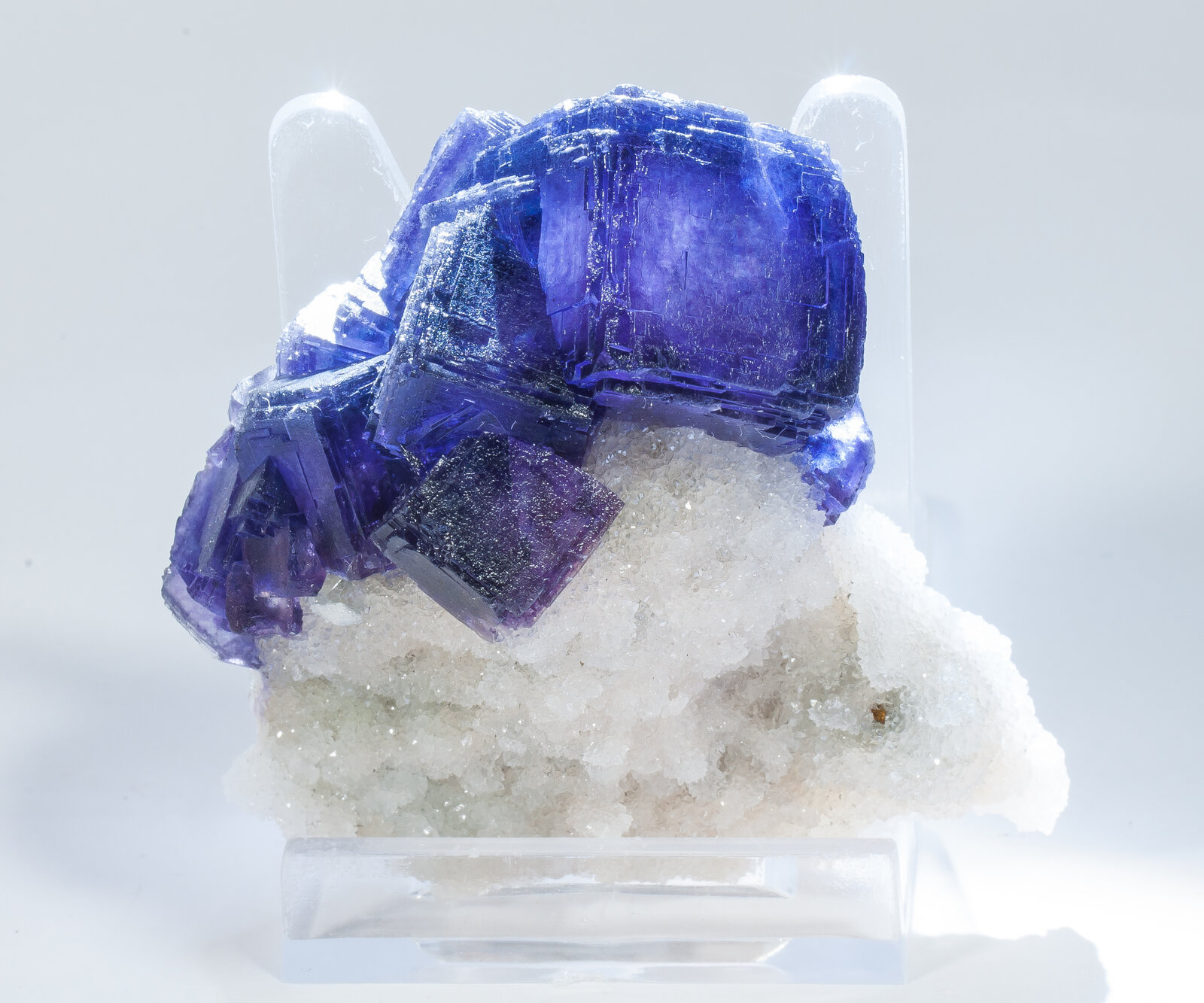 specimens/s_imagesAN9/Fluorite-TFB76AN9f2.jpg