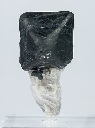 Franklinite with Calcite. Rear