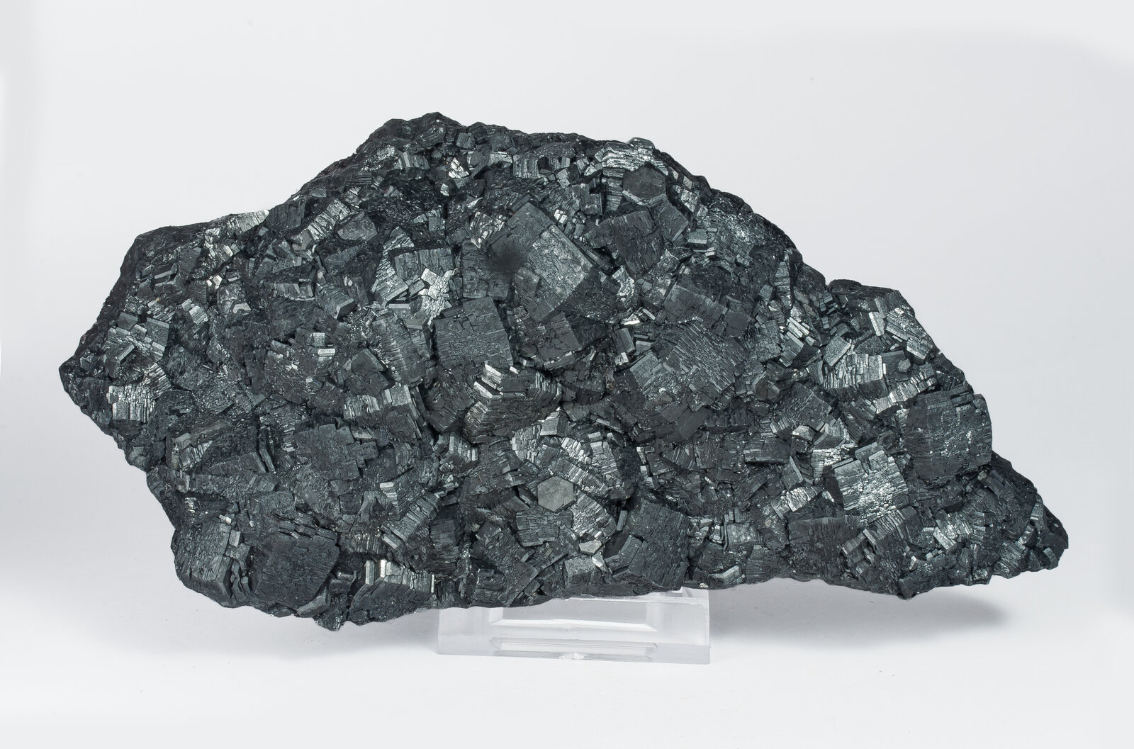 specimens/s_imagesAN9/Hematite-TFA90AN9f.jpg