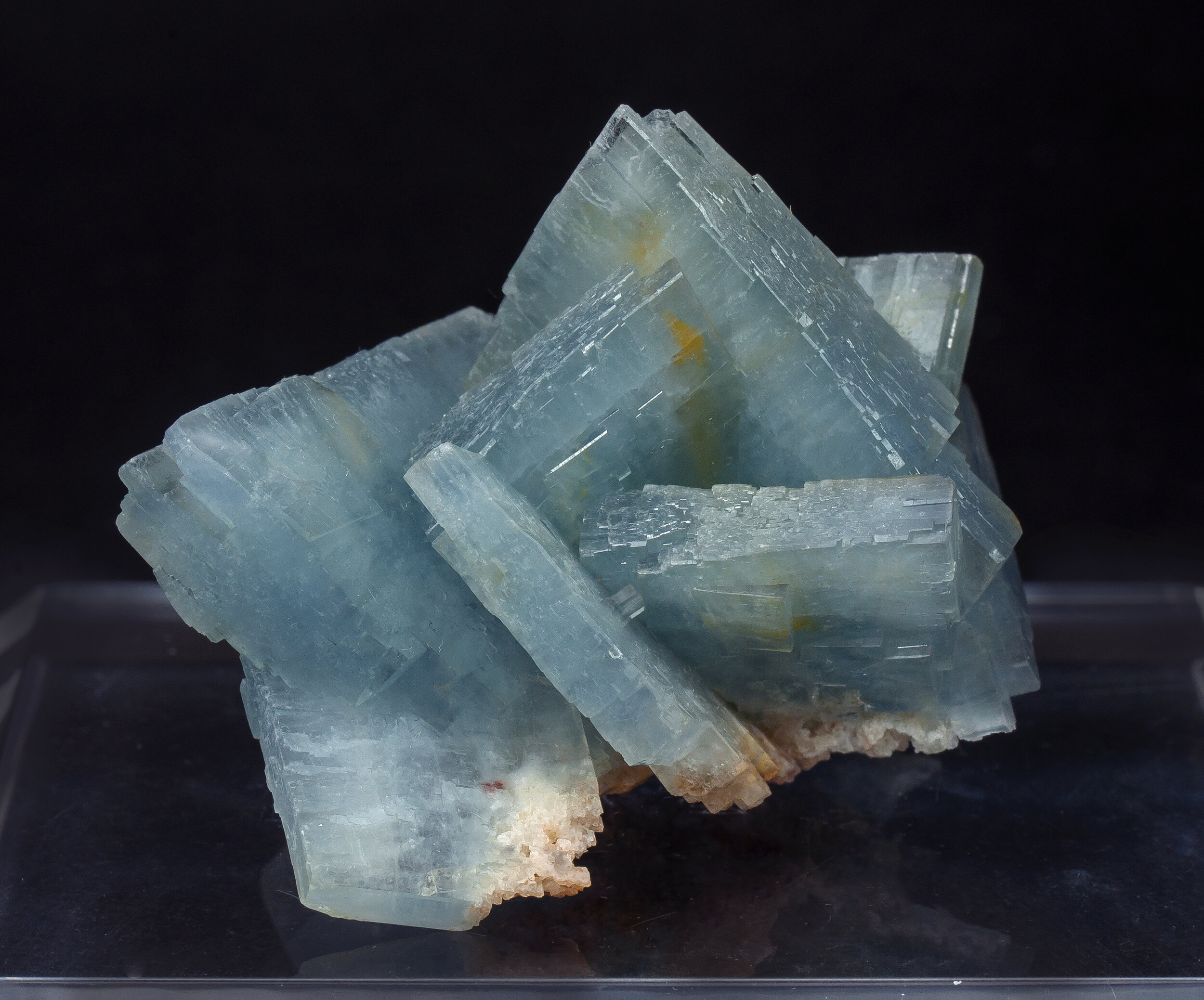 specimens/s_imagesAO0/Baryte-NRX16AO0f.jpg