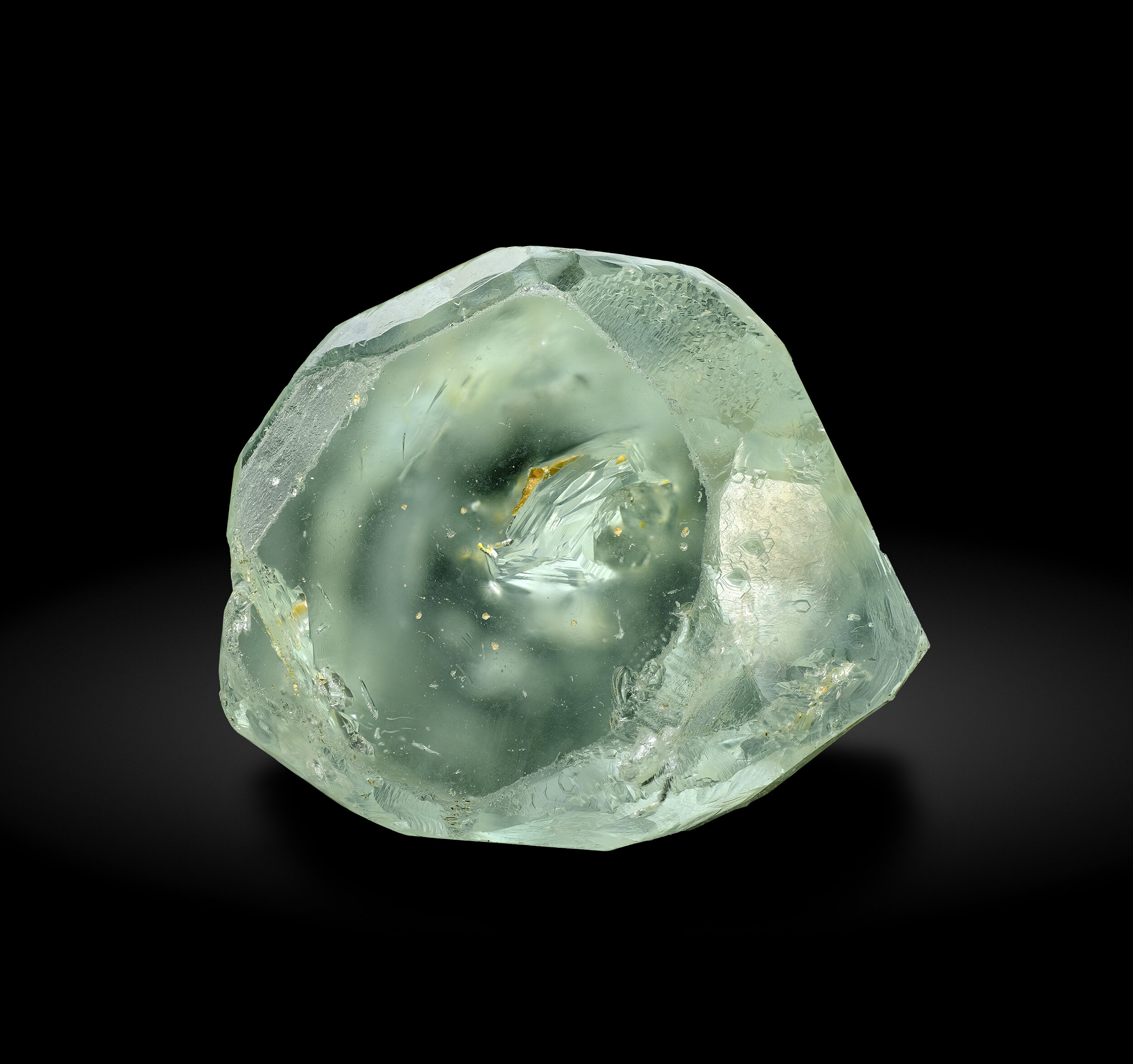 specimens/s_imagesAO0/Beryl_aquamarine-CCX87AO0_7833_t.jpg