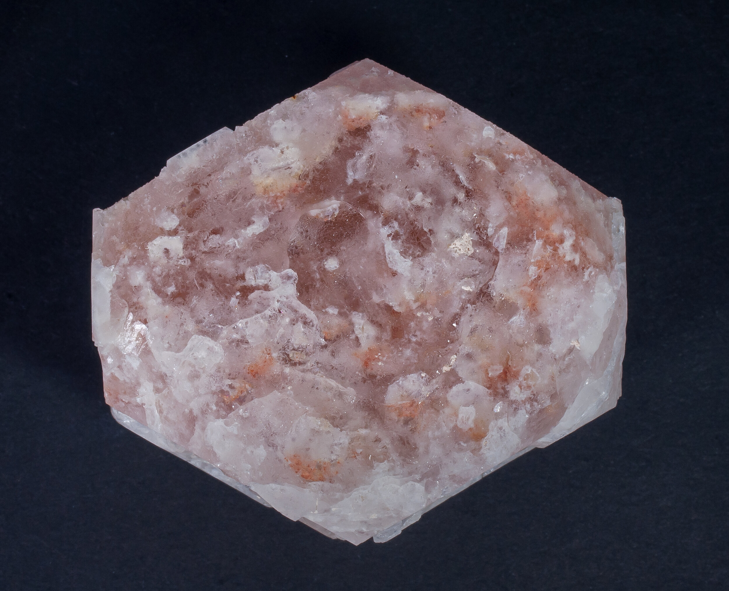 specimens/s_imagesAO0/Beryl_morganite-ERM27AO0t.jpg