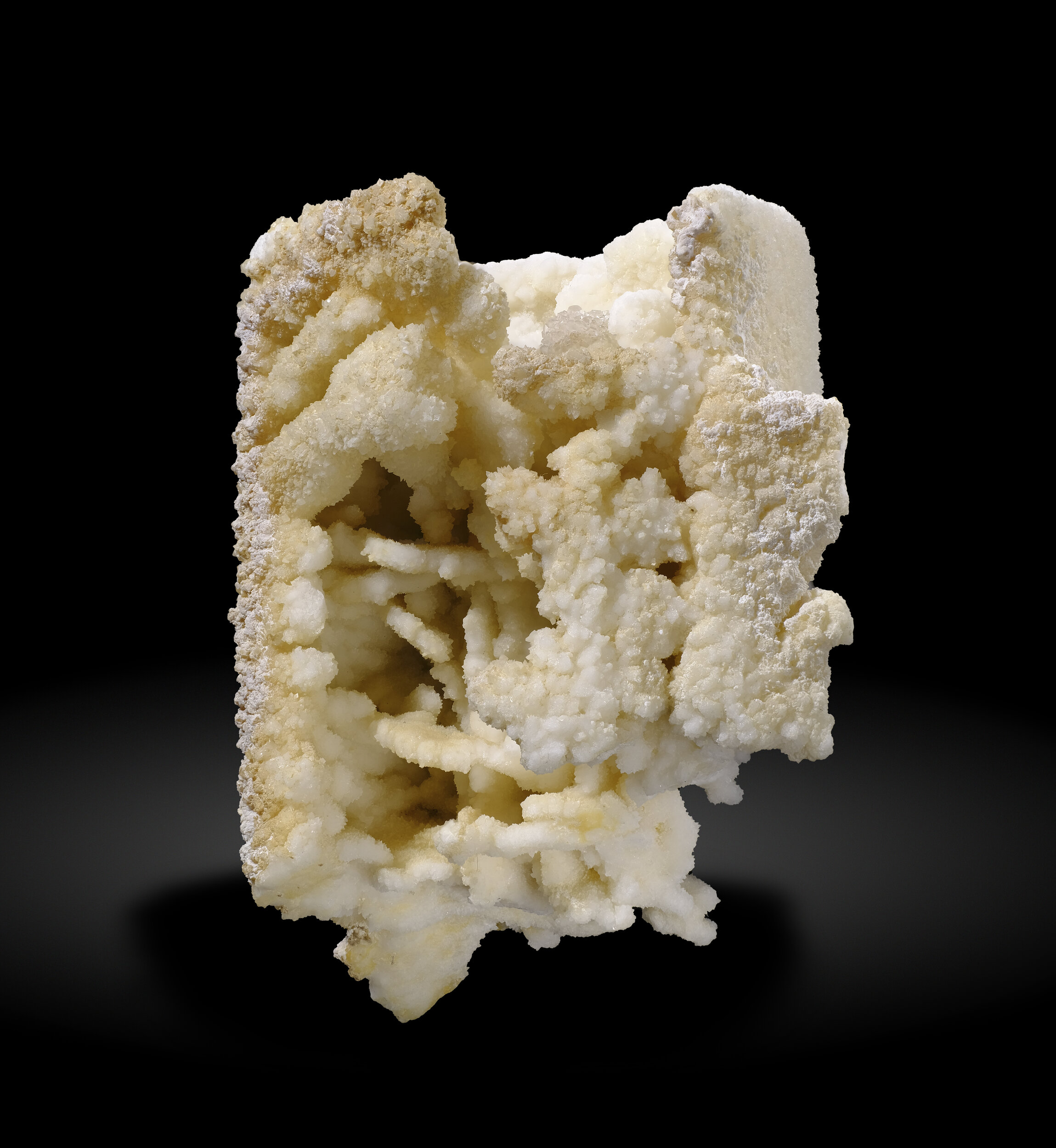 specimens/s_imagesAO0/Calcite-ERY110AO0_7079f.jpg