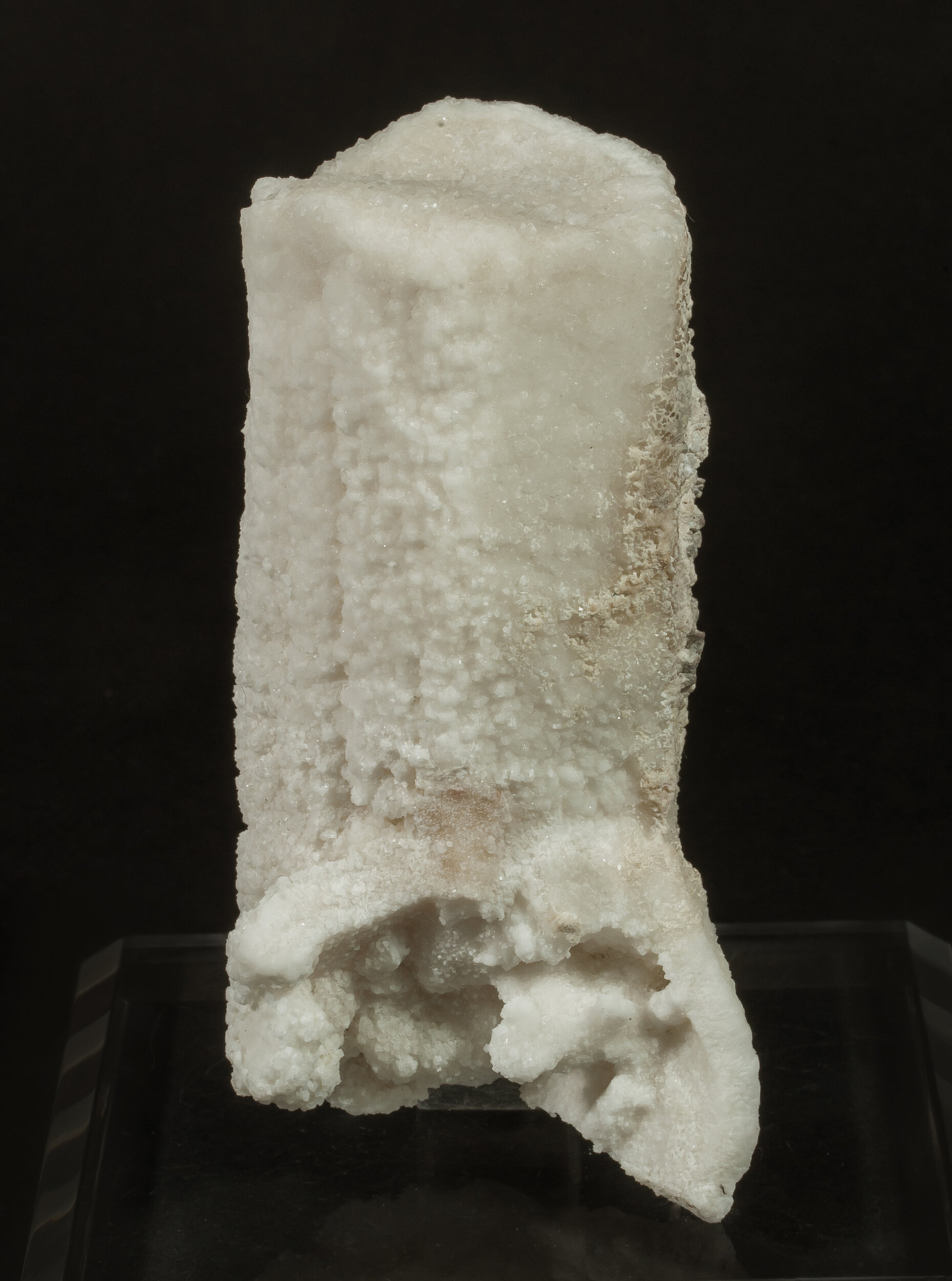 specimens/s_imagesAO0/Calcite-MRA14AO0s.jpg