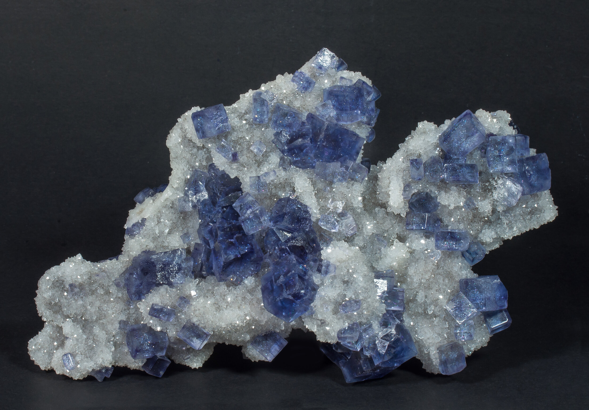 specimens/s_imagesAO0/Fluorite-NPR89AO0f.jpg