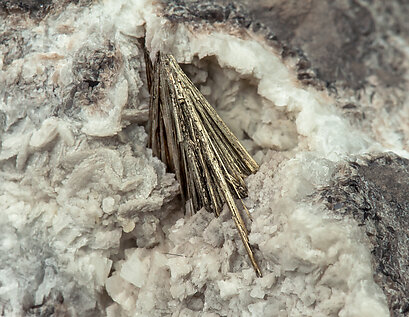 Millerite with Calcite. 