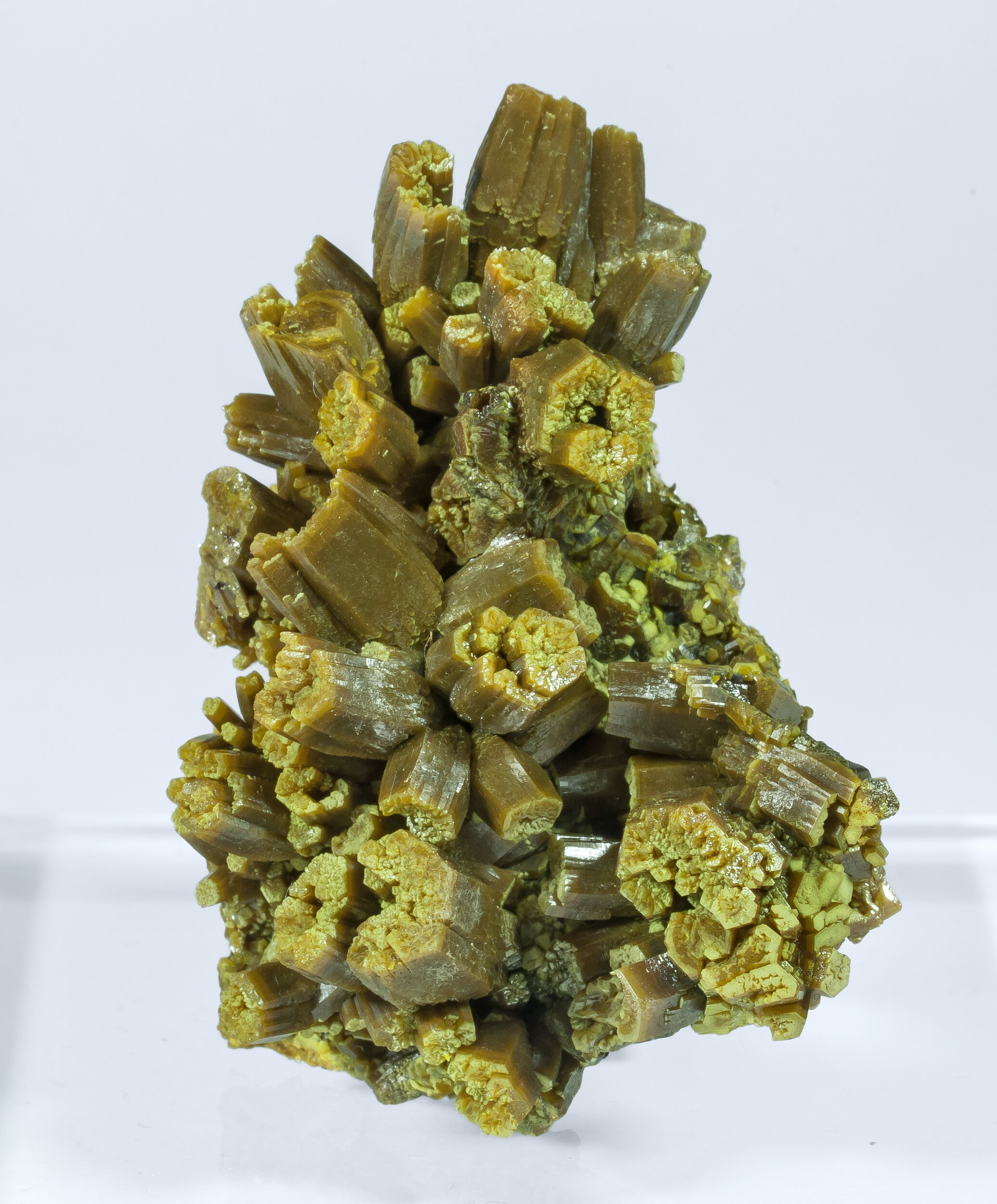 specimens/s_imagesAO0/Pyromorphite-JFD79AO0f.jpg