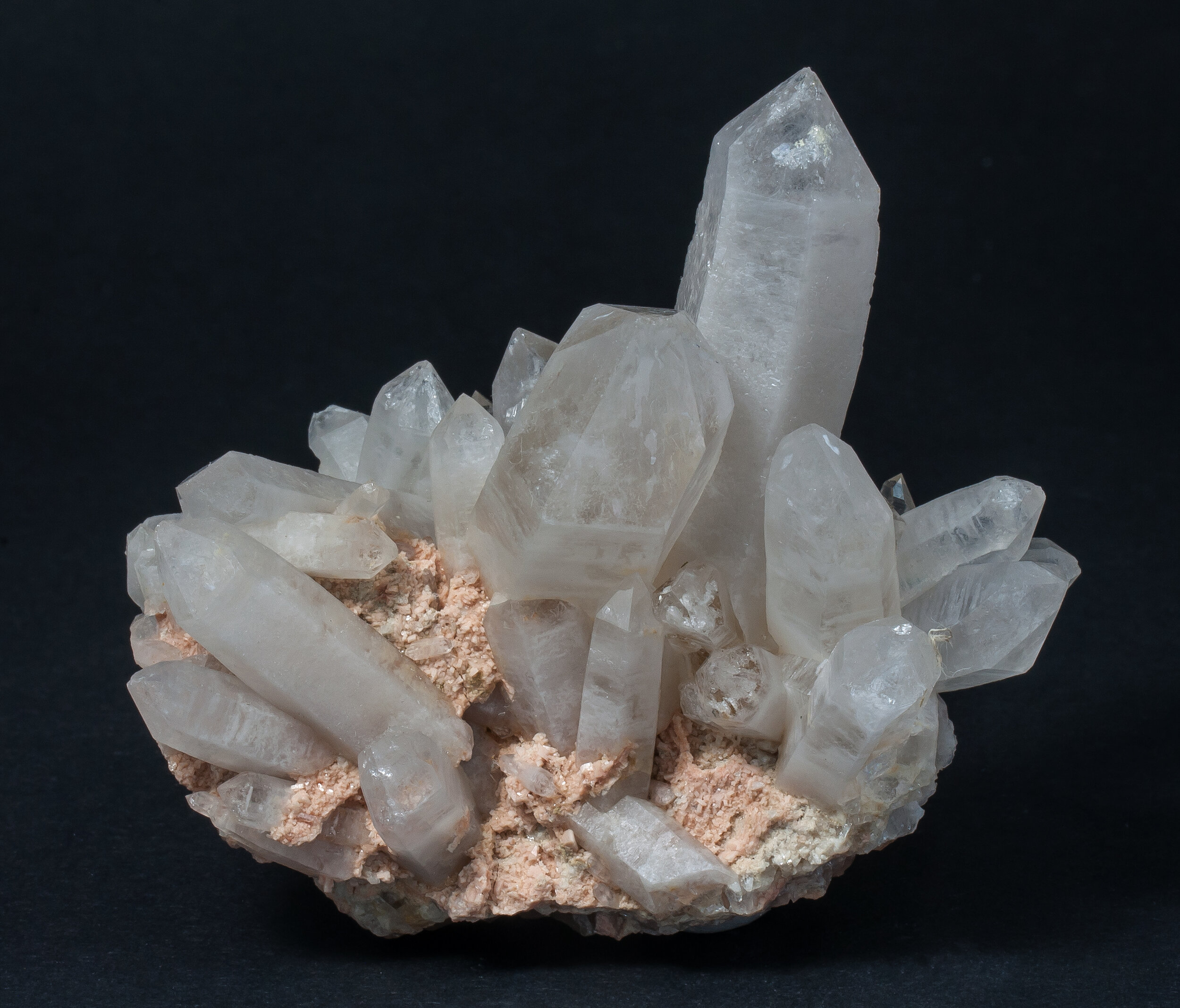 specimens/s_imagesAO0/Quartz-CBC13AO0f.jpg