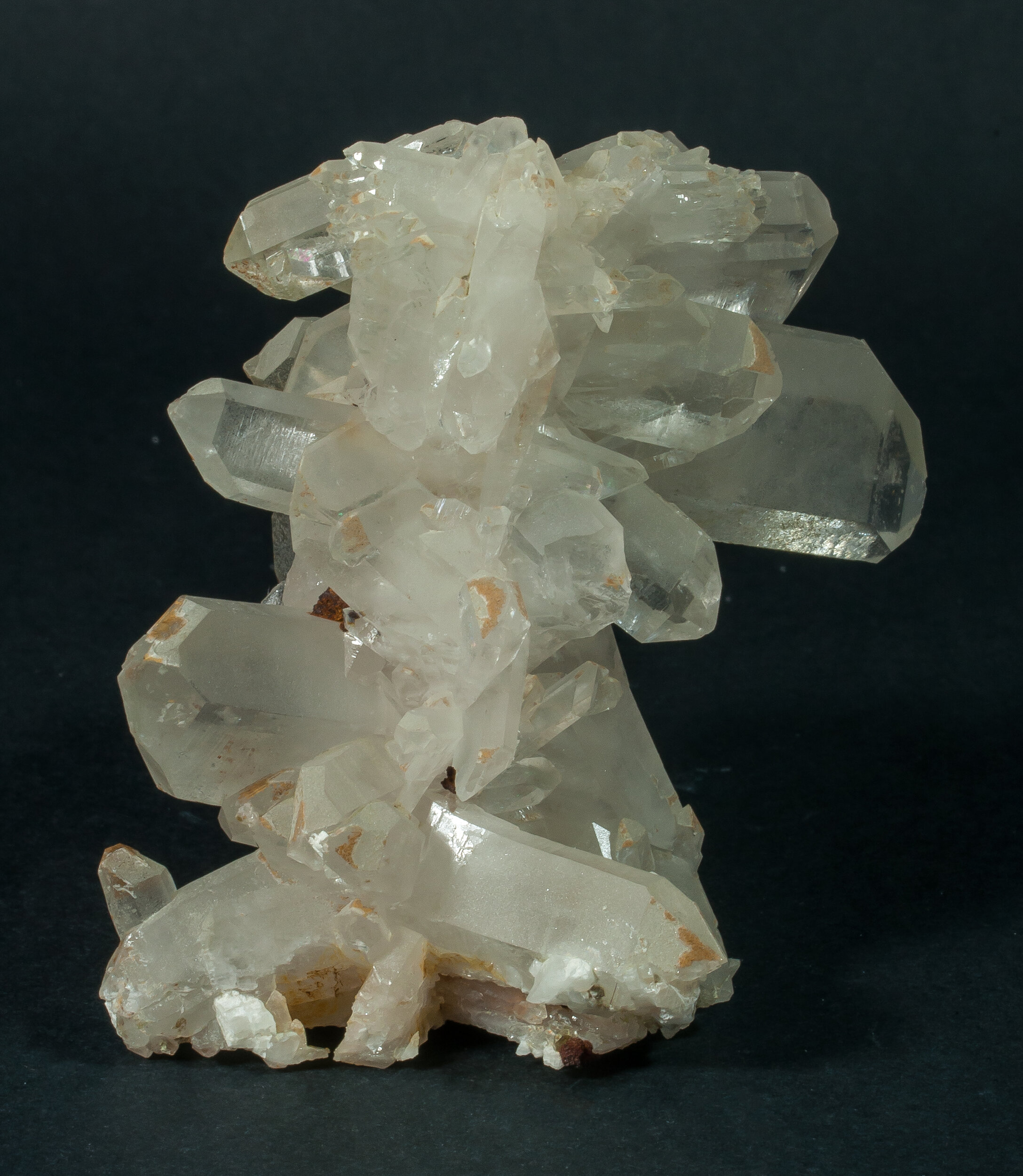 specimens/s_imagesAO0/Quartz-NQQ16AO0s.jpg