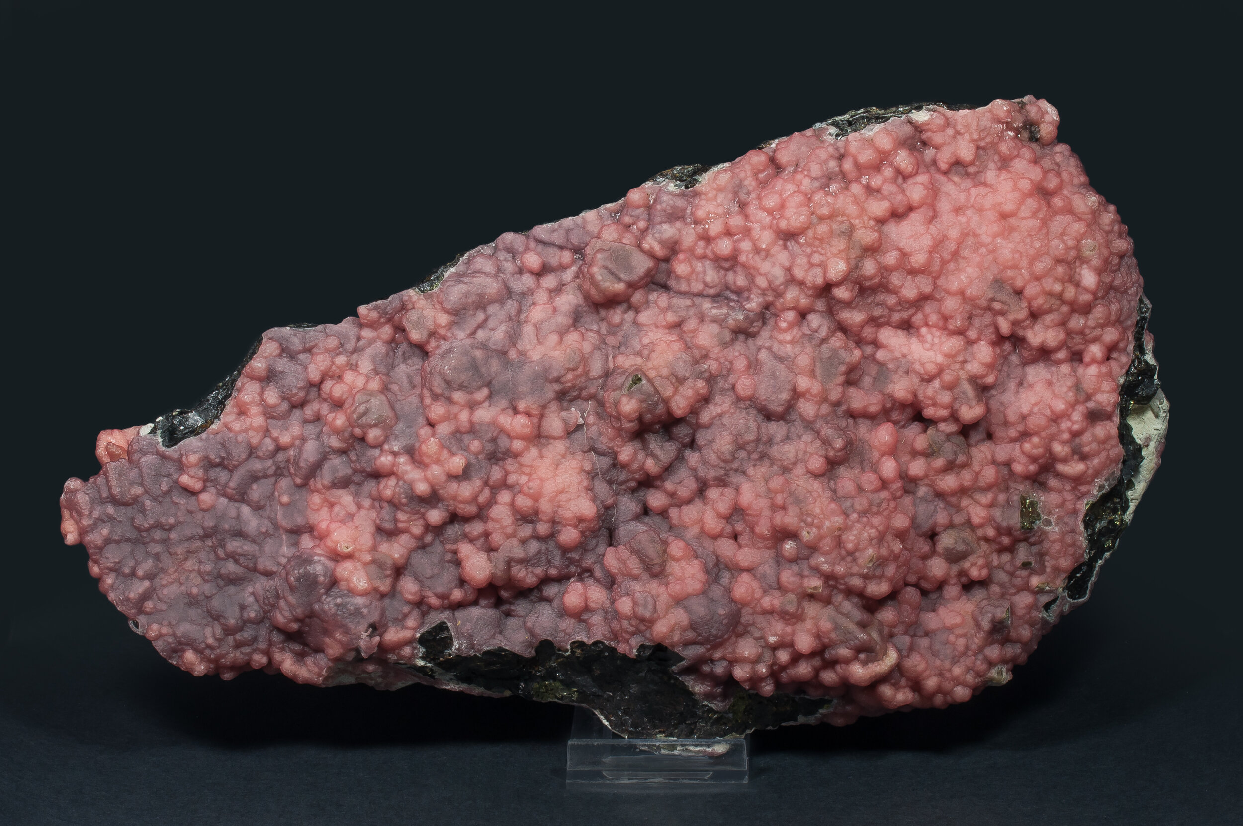 specimens/s_imagesAO0/Rhodochrosite-TRL56AO0f.jpg