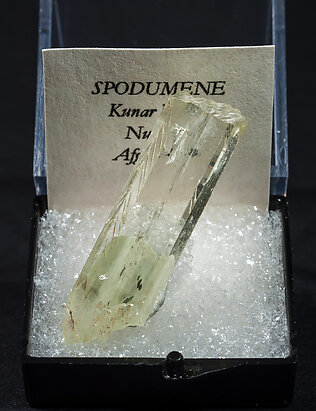 Spodumene. Front