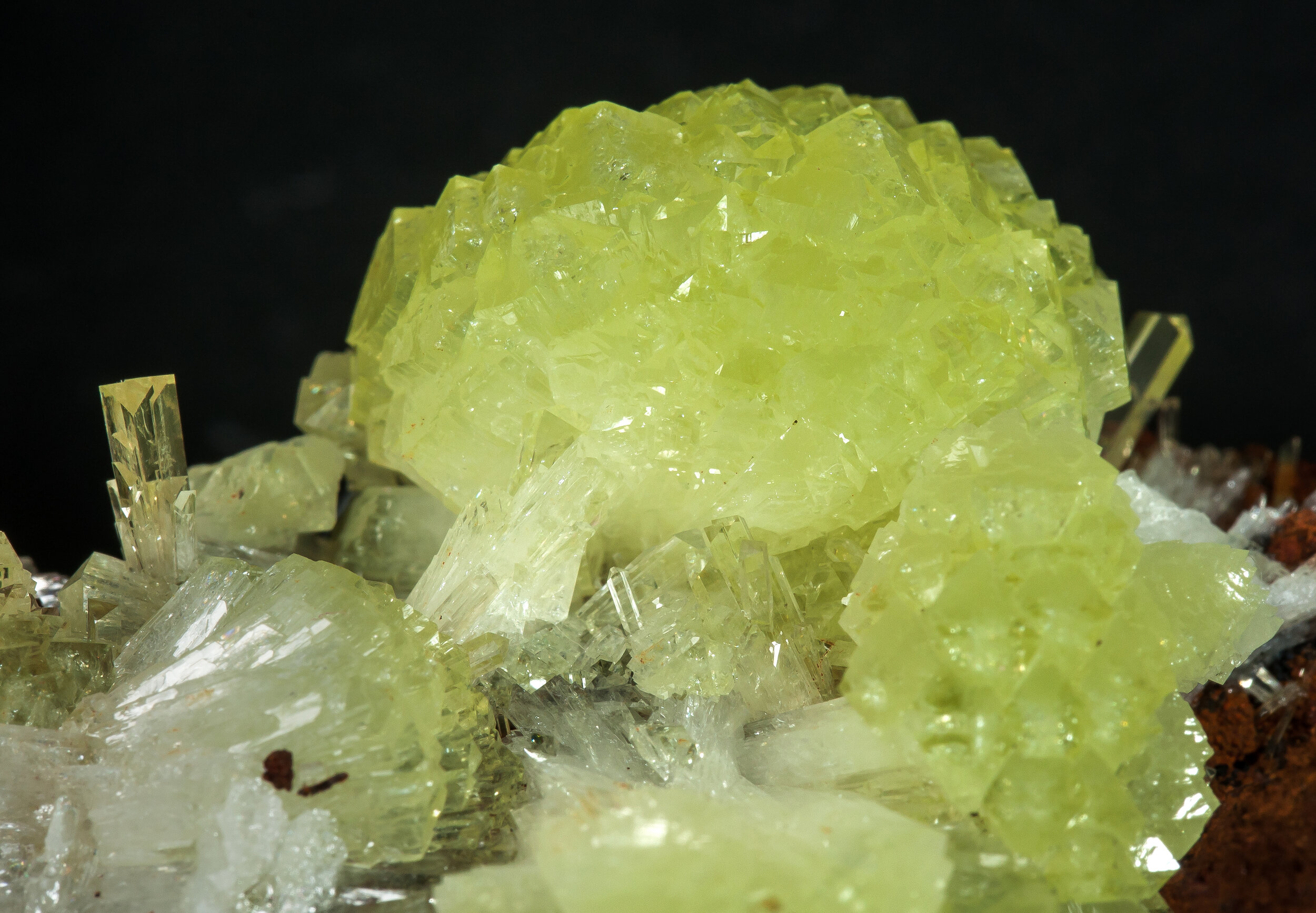 specimens/s_imagesAO1/Adamite-NNp87AO1d.jpg