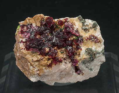 Roselite with Calcite. 