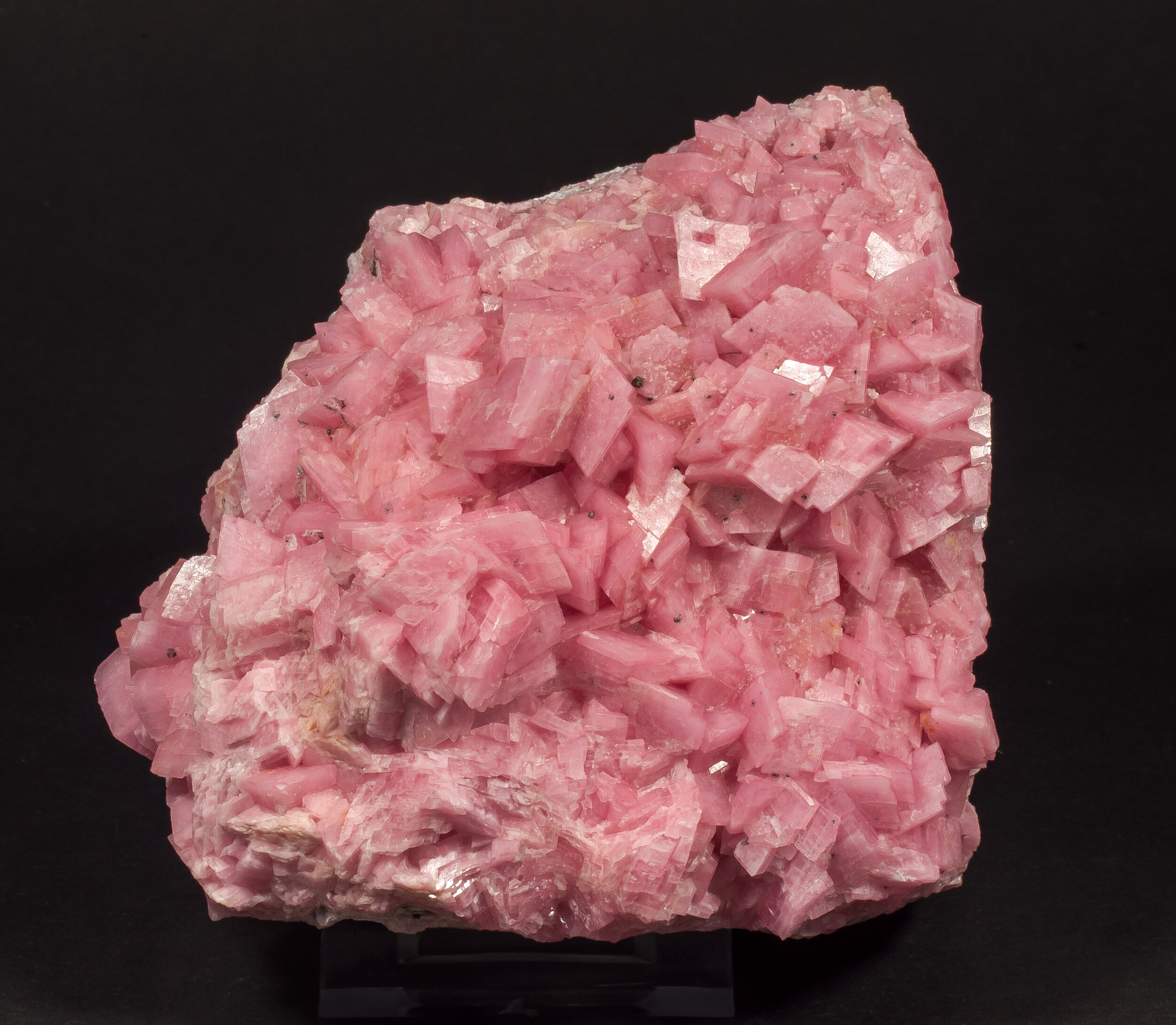 specimens/s_imagesAO2/Rhodochrosite-TYX90AO2f.jpg